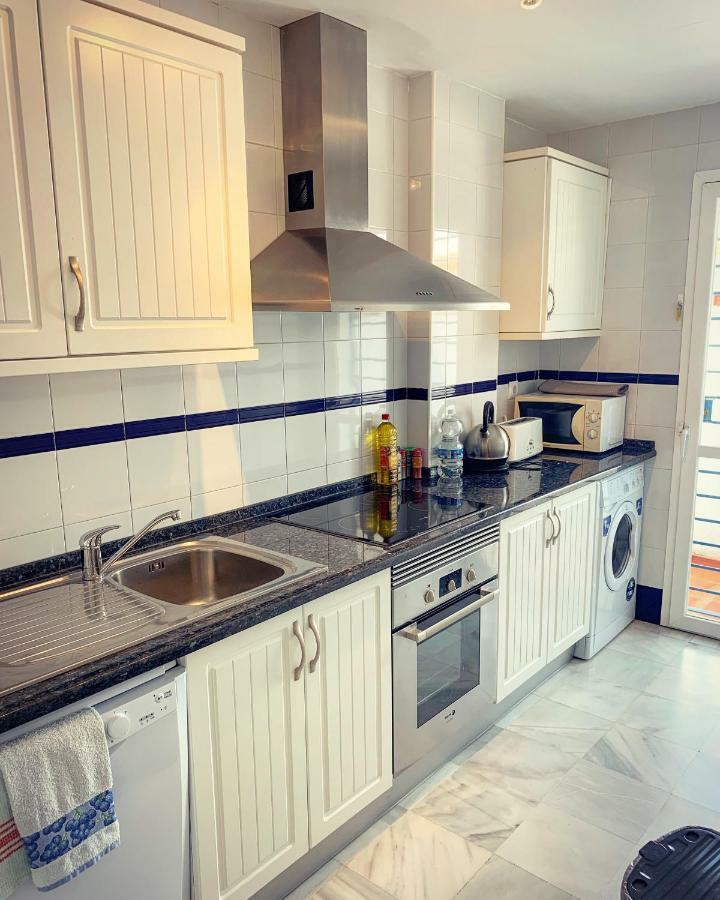 Fantastic 3-Bedroom Holiday Home Including Tennis And Pool Near Golf Course El Portil Bagian luar foto