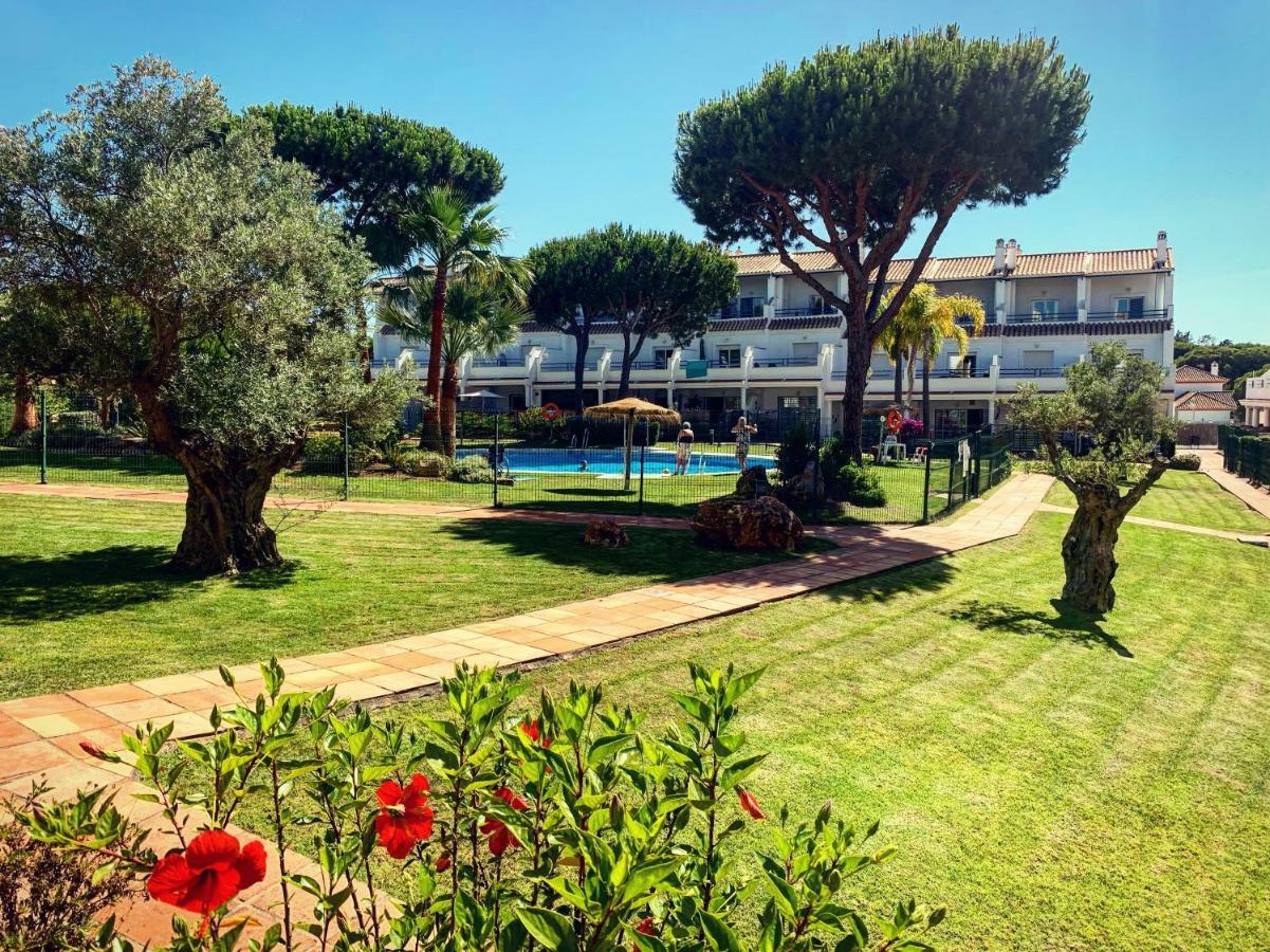 Fantastic 3-Bedroom Holiday Home Including Tennis And Pool Near Golf Course El Portil Bagian luar foto