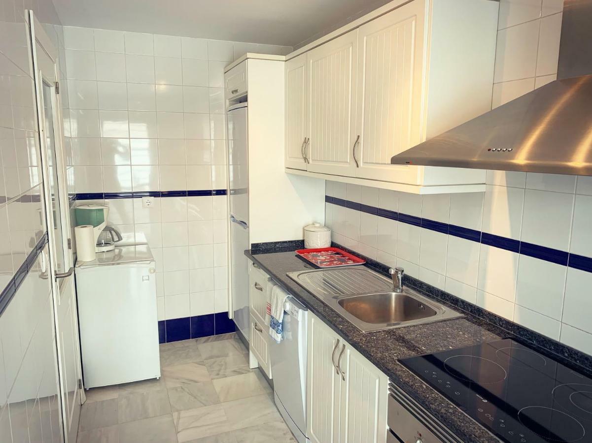 Fantastic 3-Bedroom Holiday Home Including Tennis And Pool Near Golf Course El Portil Bagian luar foto